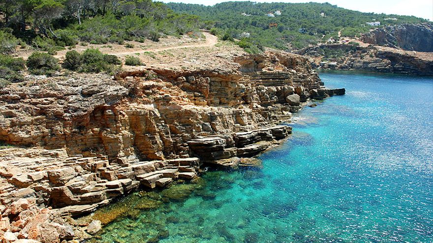 British man drowned in Ibiza after suffering cardiorespiratory arrest while diving