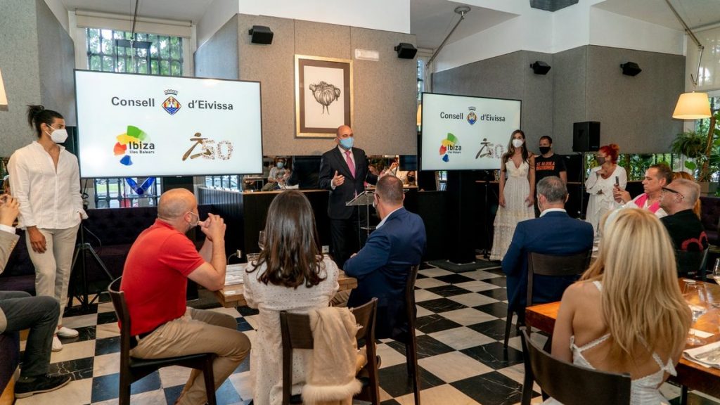 presentation adlib fashion – Diario de Ibiza News