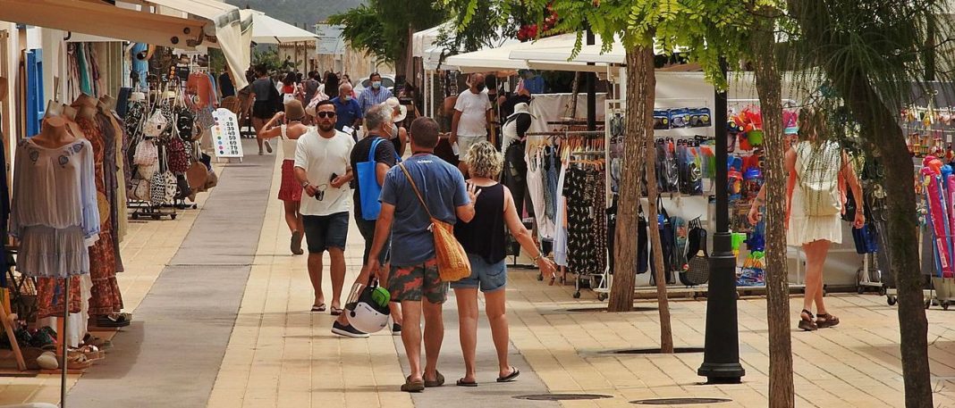 Formentera, with entire hotel sector open, expects 