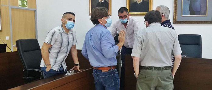 Ángel Luis Guerrero: "'Agustinet' proposed signing Don Pepe's renovation license and to then resign"