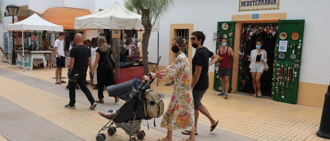 Business owners fear the rise in cases could disrupt season in Formentera