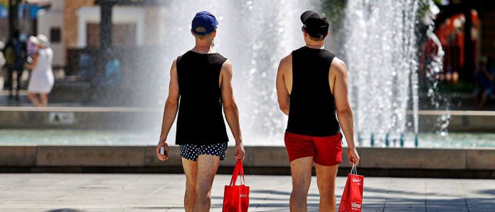 Fears in Ibiza that the 'domino effect' will kill the tourist season Fears in Ibiza that the 'domino effect' will kill the tourist season