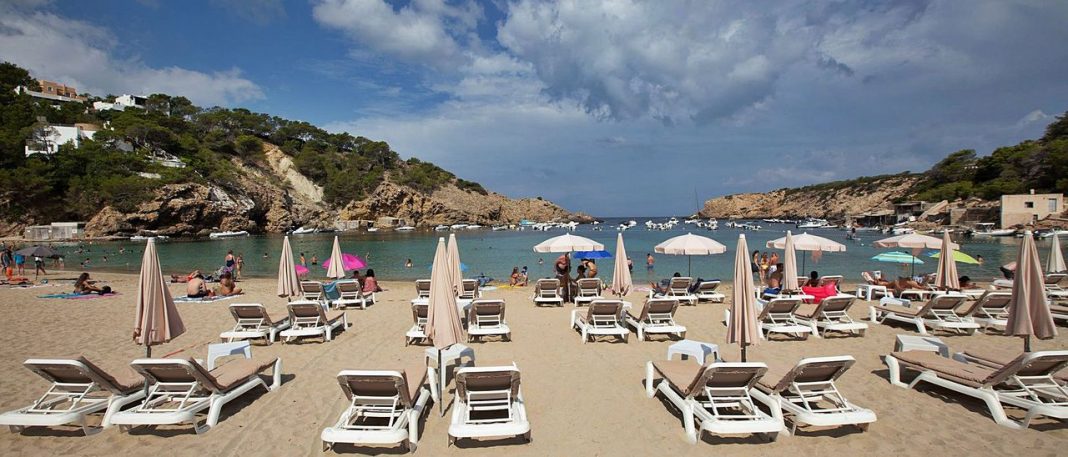 Holland also 'punishes' Ibiza and unleashes nerves in the tourism sector