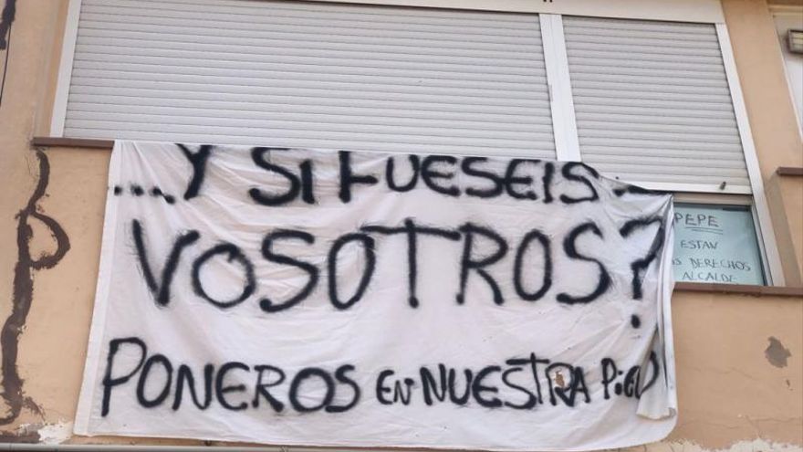neighbours of the don pepe in ibiza in son banya they give them houses and they take ours away from us without any alternative – Diario de Ibiza News