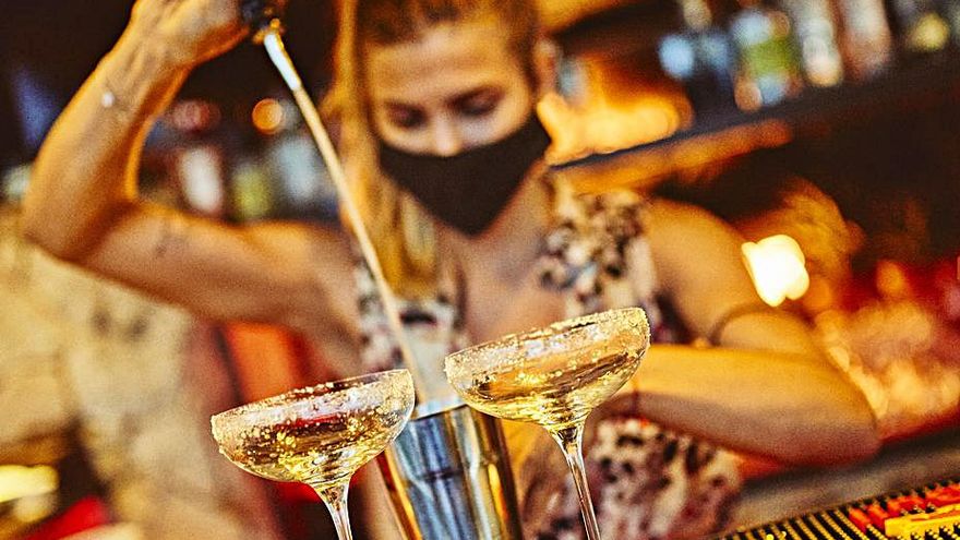 gastronomy cocktails and music in an impressive place 1 – Diario de Ibiza News