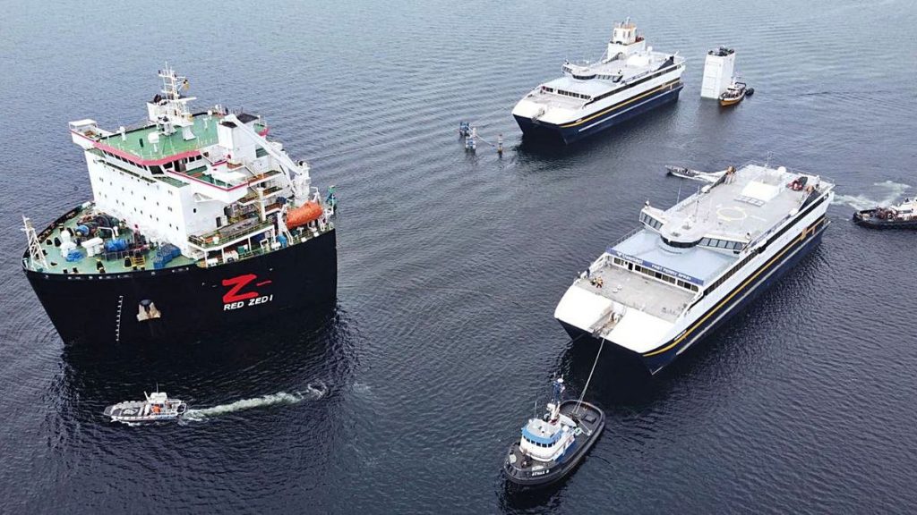 spectacular disembarkation of two new ferries in ibiza 0 – Diario de Ibiza News