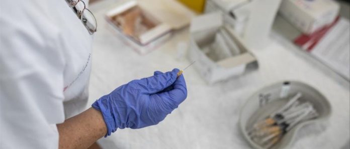 13 transplant recipients from Ibiza already have their covid booster dose 13 transplant recipients from Ibiza already have their covid booster dose