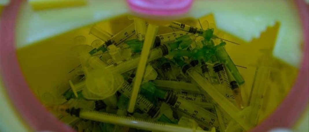 Health starts giving third doses to 500 nursing home residents in Ibiza
