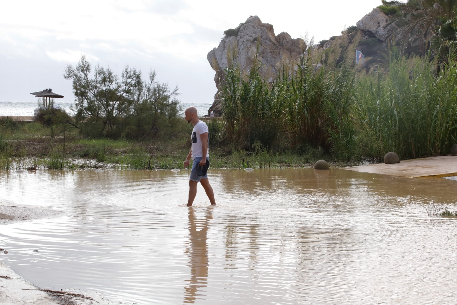 Heavy rains in Ibiza cause landslides and flooding