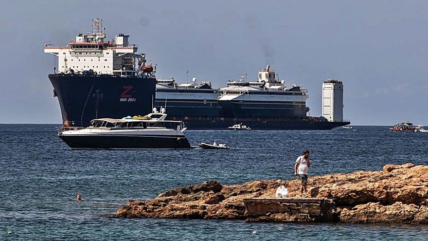the cargo ship red zed 1 arrives in ibiza with the two ferries acquired by trasmapi after 59 days and 19000 kilometers 0 – Diario de Ibiza News