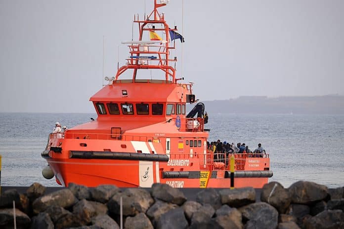 Body found could be one of the migrants shipwrecked in Cabrera