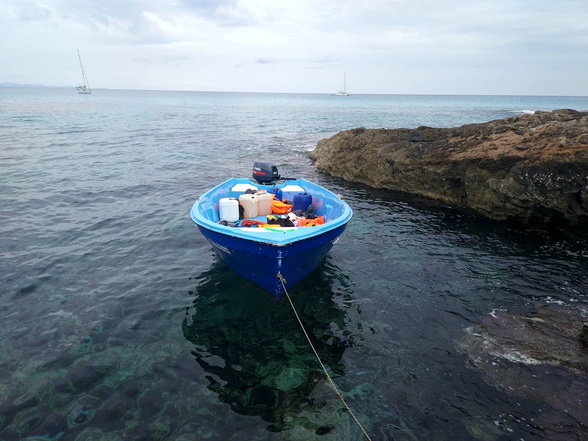 Court orders 41 migrants arriving in the Pitiusas Islands to be taken to Valencia detention centre