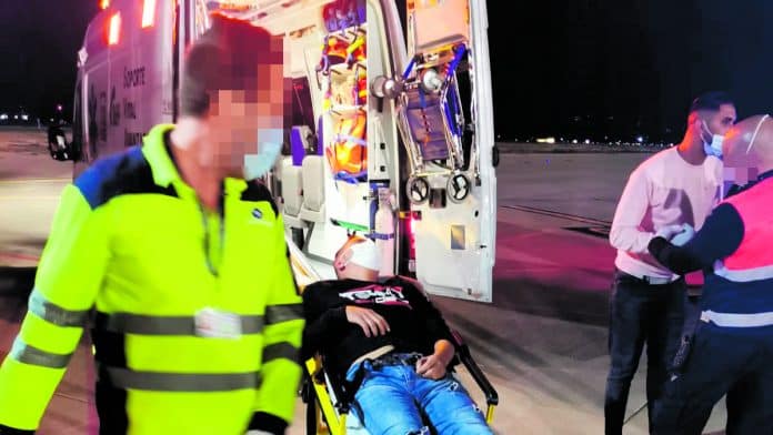 "They're running away, they're running away! The kids are staying in Spain!"