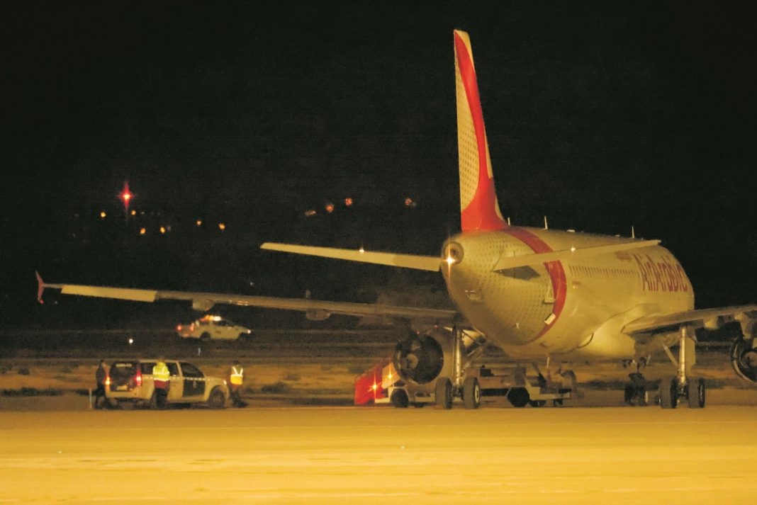Around 20 Moroccans arrive in Mallorca following a faked aircraft emergency