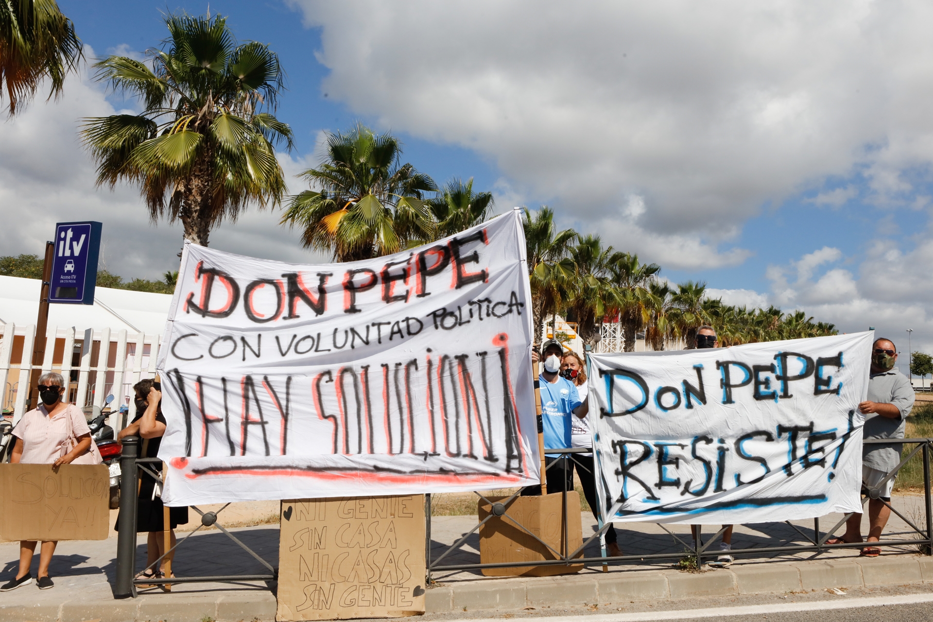 Eviction from the Don Pepe apartments: “It’s not fair that a judge makes me leave my home”