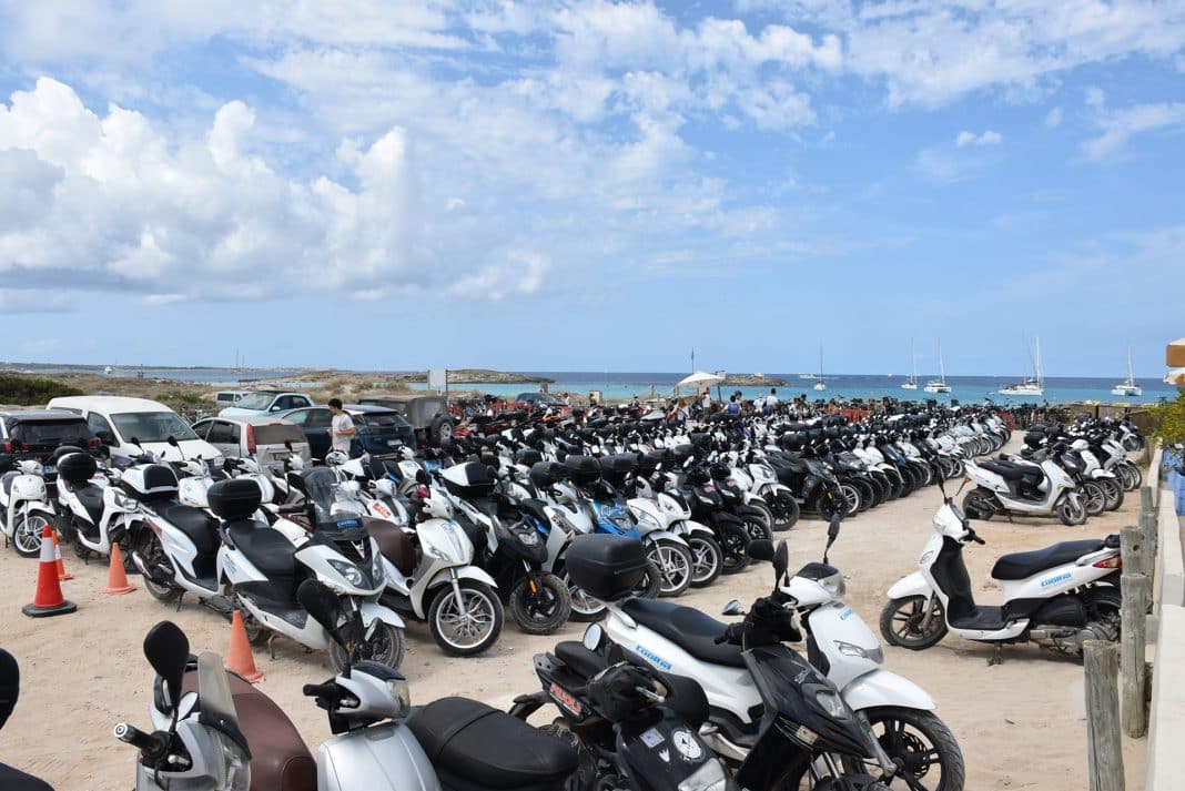 Formentera attracted 34,617 people in one day in August, the same number as in 2019