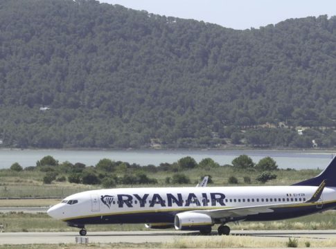 Ryanair fined for failing to change a ticket for a Balearic traveller