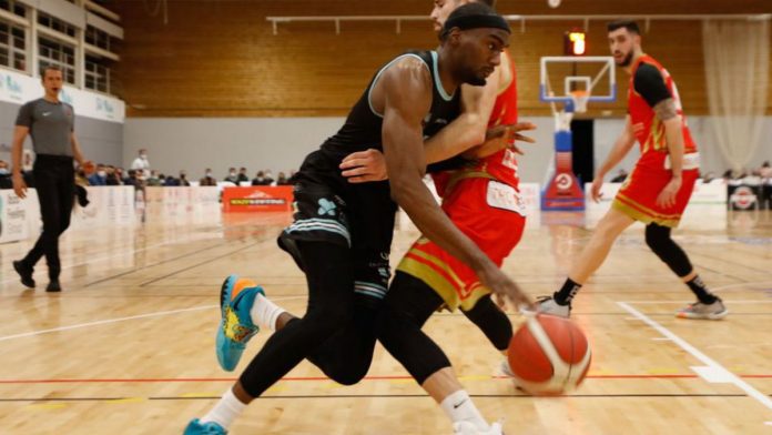 CB Sant Antoni defends its leadership with a punishing visit to Zentro Madrid