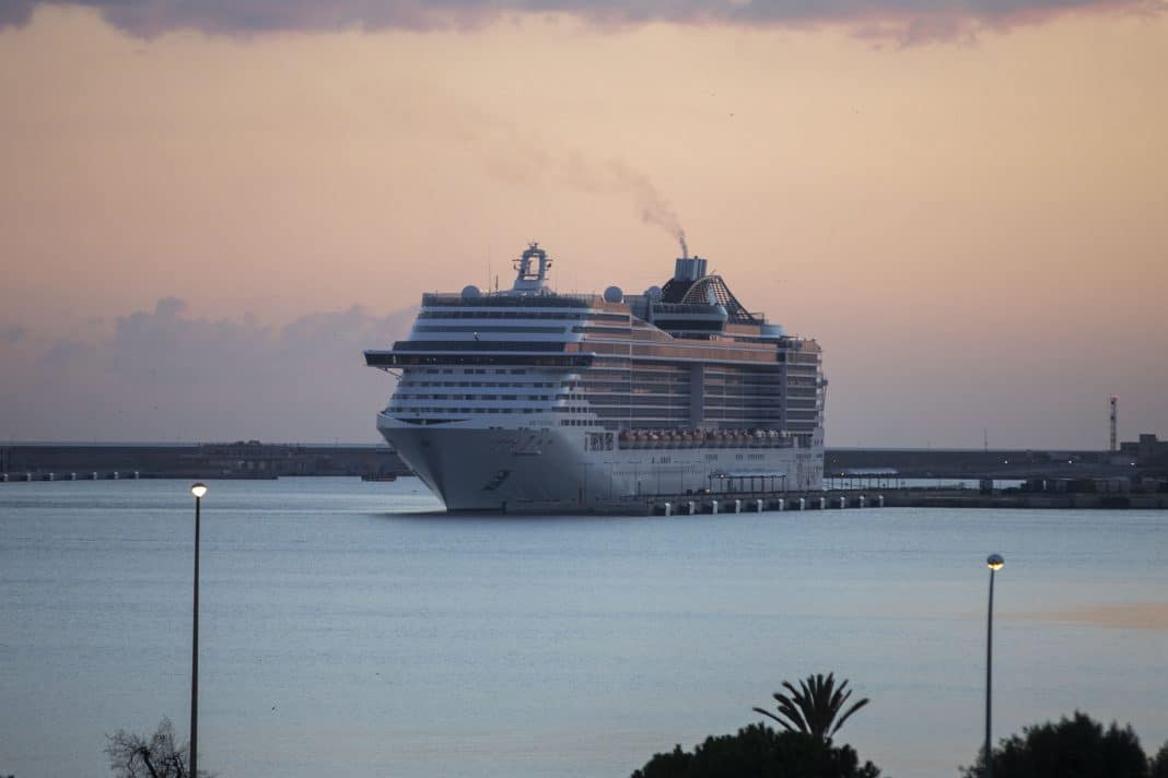 After testing positive for covid, 54 cruise ship crew members disembark in Mallorca