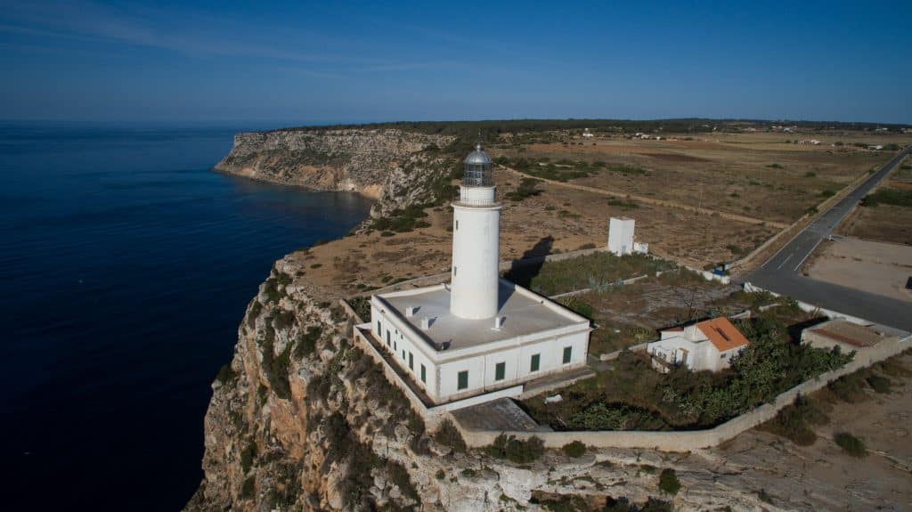 For the next 11 years, a restaurant and bar will be located at La Mola lighthouse in Formentera
