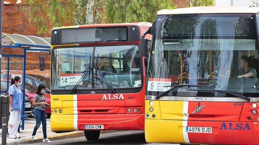Public transport on Ibiza and Formentera won't receive a single euro from the Govern due to energy crisis because 