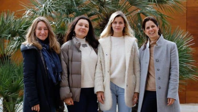 Ukrainians on Ibiza: "There is an app that warns of attacks in Kiev and tells you when it is safe to leave" Ukrainians on Ibiza: "There is an app that warns of attacks in Kiev and tells you when it is safe to leave"