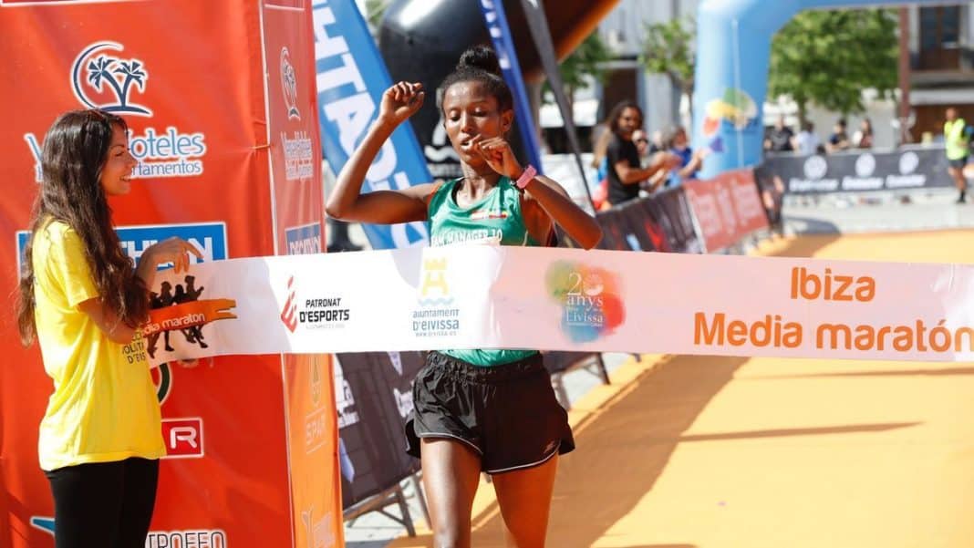 Chernet Misganaw Takele pulverizes the Ibiza Half Marathon record