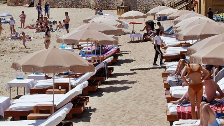June starts with beach lots not yet awarded on Ibiza
