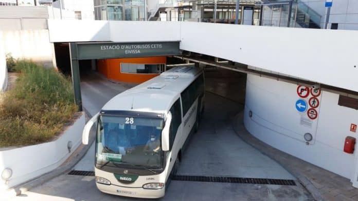 Ibiza bus station licensee seeks 1.4 million euros in debt from the companies Ibiza bus station licensee seeks 1.4 million euros in debt from the companies