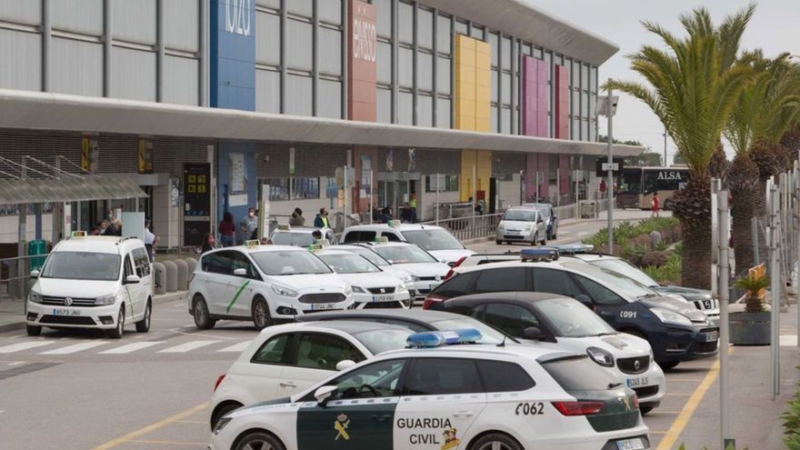 6 'pirate taxis' caught by cameras installed at Ibiza airport