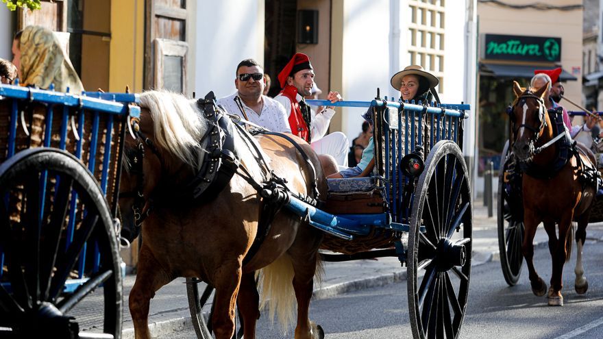 The carts take to the Marina to welcome the Festes de la Terra on Ibiza