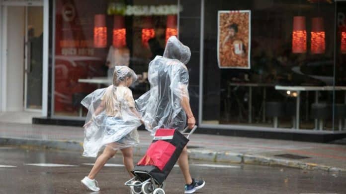 Humidity and accumulated heat will cause heavier rainfall on the islands Humidity and accumulated heat will cause heavier rainfall on the islands