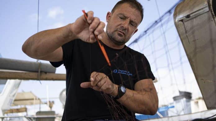 Ibiza yacht sinking: "Entering the port of Vila there was a terrible stench of diesel"