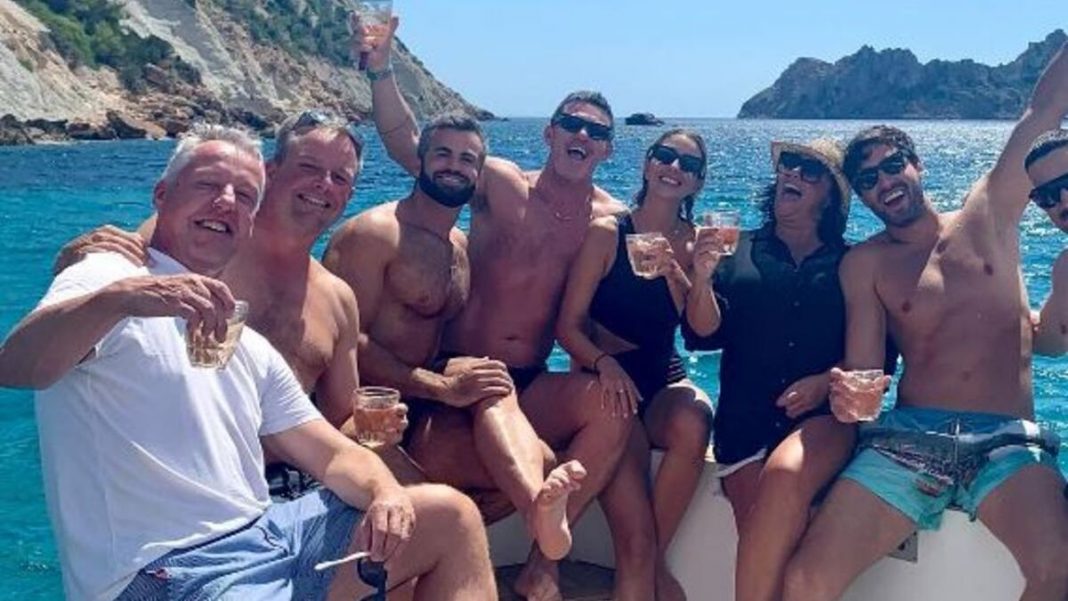 Actor Luke Evans enjoys Ibiza with new Spanish partner