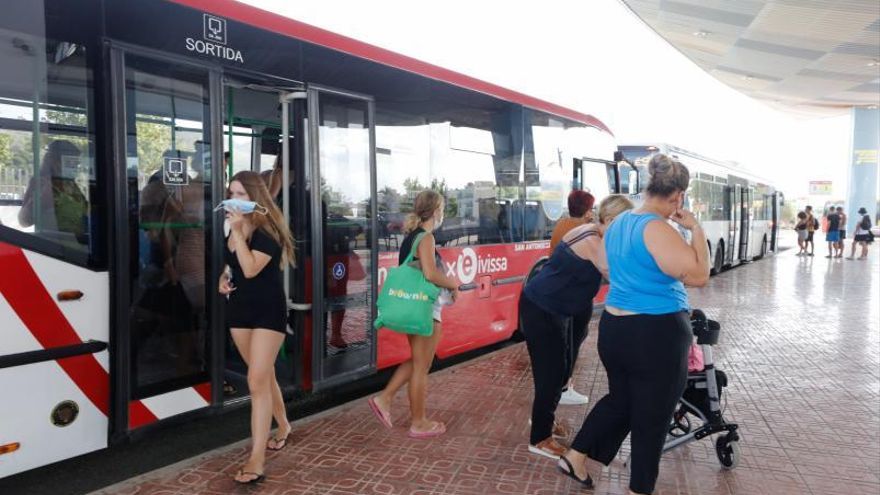 The Consell de Ibiza foresees 6,500 new free bus service users