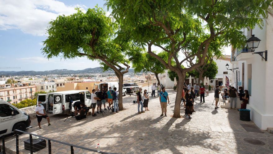 The Consell de Ibiza denies contacts with company subcontracted to direct 'La vida Islados'