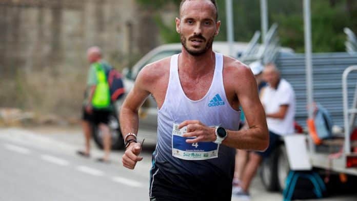 Toni Abadía wins in Pla de Sant Mateu and Tisalema beats the record