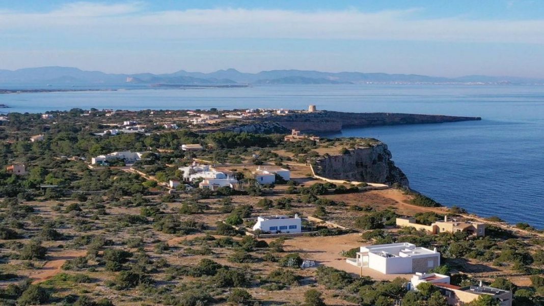 Formentera is the most expensive municipality to buy housing in Spain