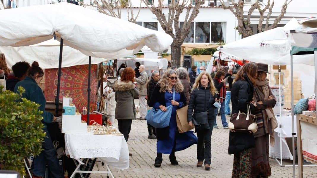 Sant Joan street market suspended