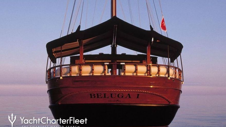 Take a look at the luxury schooner sailing Ibiza's waters