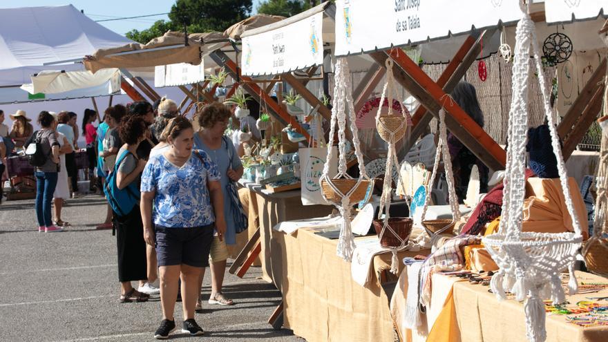 Fiestas on Ibiza: jazz and 'bunyols' with the recipe of 'sa mamà'