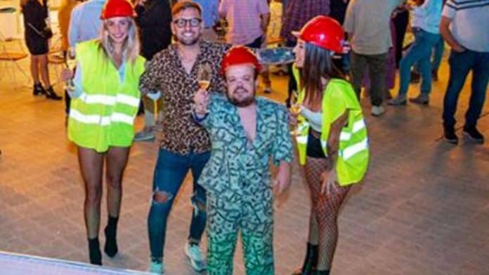 The Ibiza Home Meeting denies that the hostesses' wardrobe was "inappropriate" The Ibiza Home Meeting denies that the hostesses' wardrobe was "inappropriate"