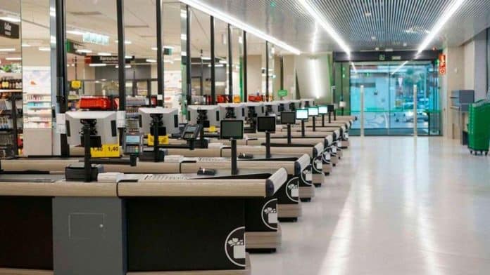 Temporary closure of a Mercadona on Ibiza Temporary closure of a Mercadona on Ibiza