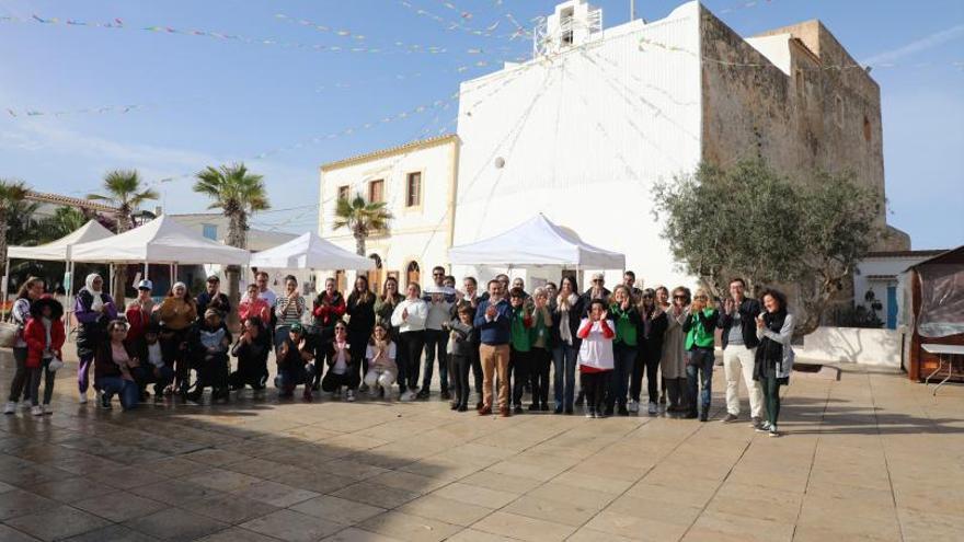 Formentera is looking for volunteers
