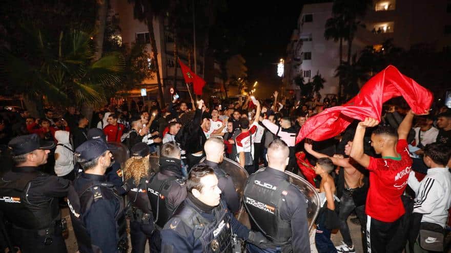 Morocco's World Cup quarterfinals qualification turns the streets of Ibiza into a big party