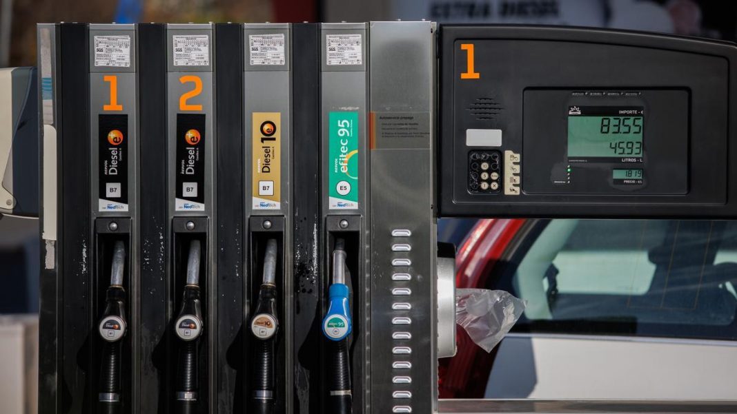 Fuel prices continue to fall in the midst of debate on the extension of the fuel bonus