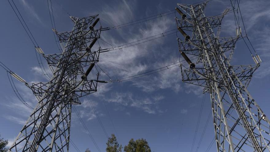 The Government allocates 2 billion euros to offset part of the reduction in electricity bills