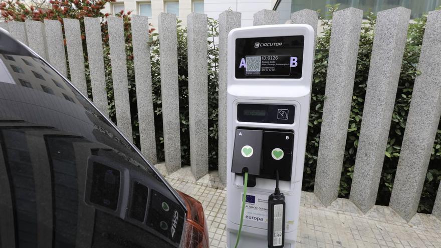 More than 1/2 the public charging points for electric cars on Ibiza don't work
