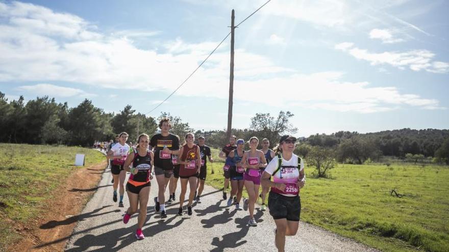 The 6th Santa Eulària Ibiza Marathon with 43% female participation