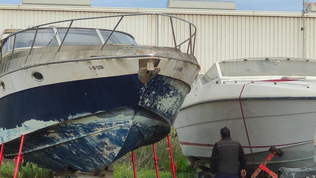 Arrested for trying to prevent the removal of boats from the Cala Tarida road released